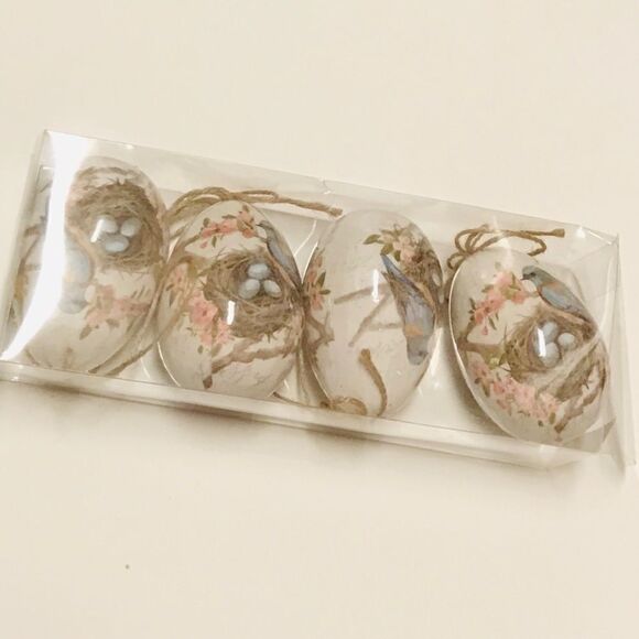 SPRINGTIME Decor Birds Nesting Set of 4 - Picture 2 of 4